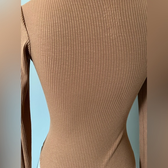 George Tan Ribbed Apparel - Picture 5 of 7